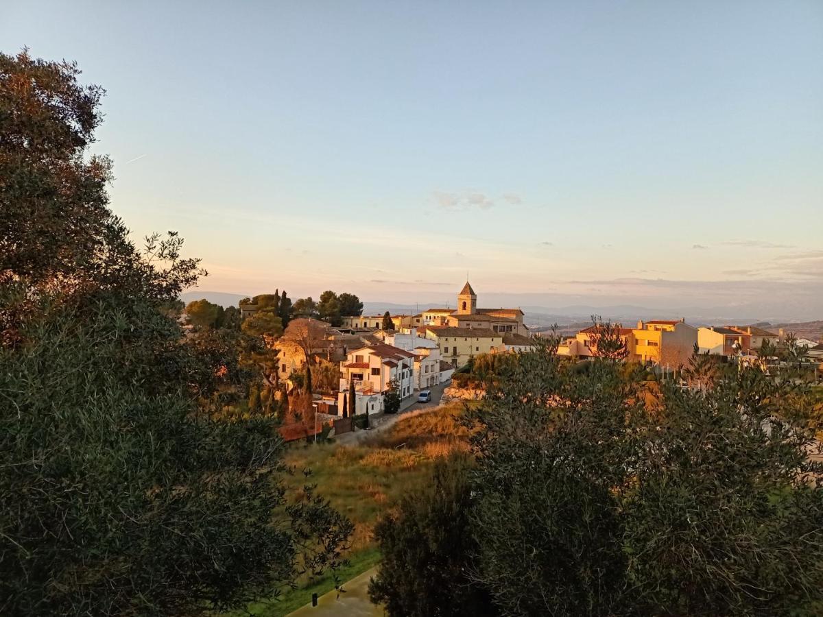 Cal Mestre Casa Rural Avinyonet del Penedès Kültér fotó